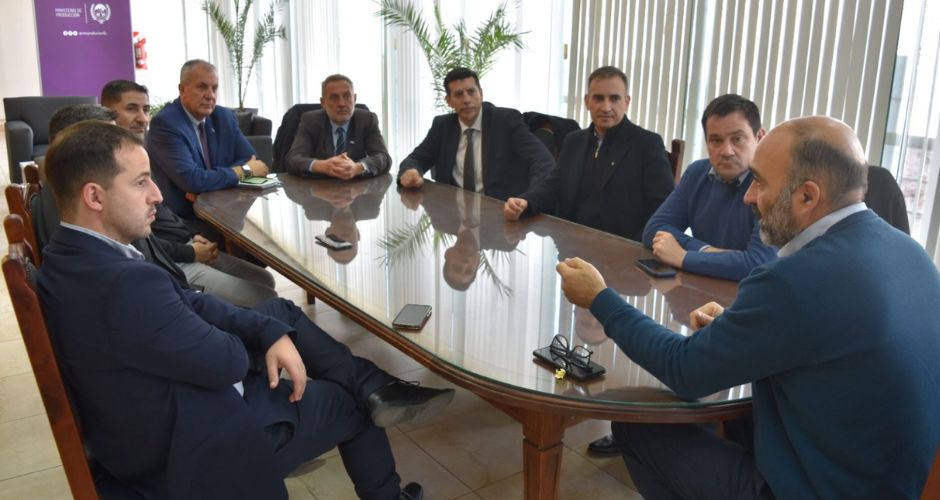 Reunión entre el ministro Trombotto y representantes de bancos radicados en San Luis