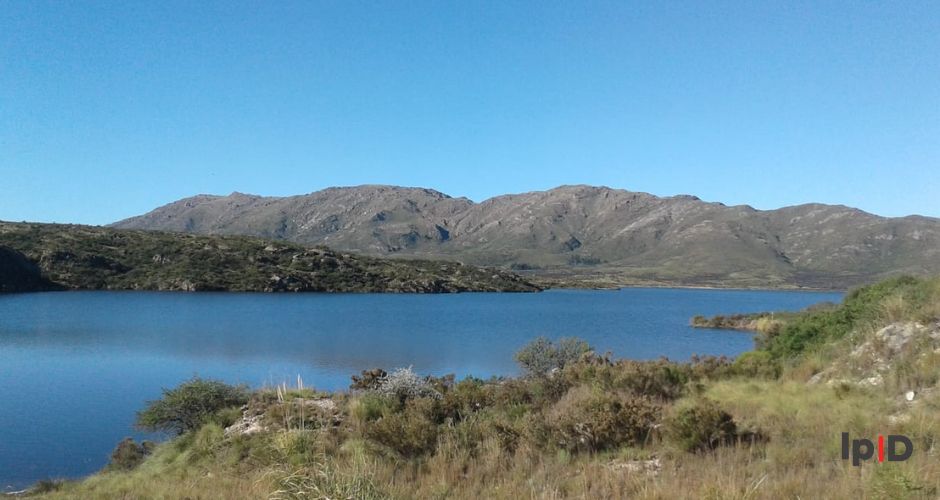Dique Boca del Río, Departamento Chacabuco, ubicado a 8 km de la localidad de Villa del Carmen