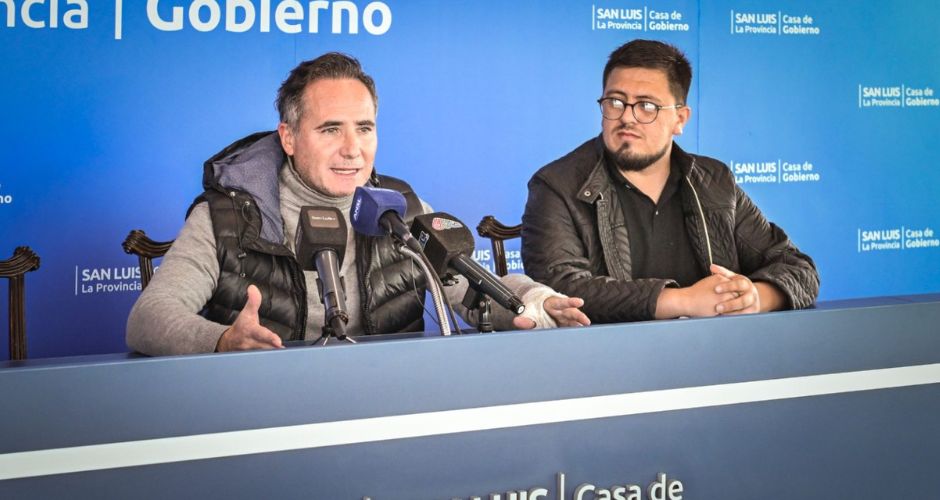 Lucas Ojeda, esta mañana durante la conferencia de prensa en Casa de Gobierno