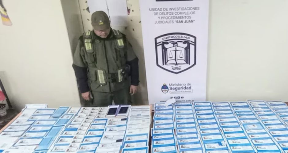 San Juan: condenaron a una funcionaria del Registro Civil por emitir DNI falsos 
