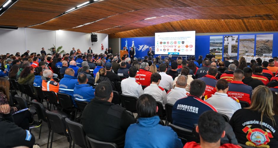 Las multas serán de hasta $1.700 millones para autores de incendios forestales 