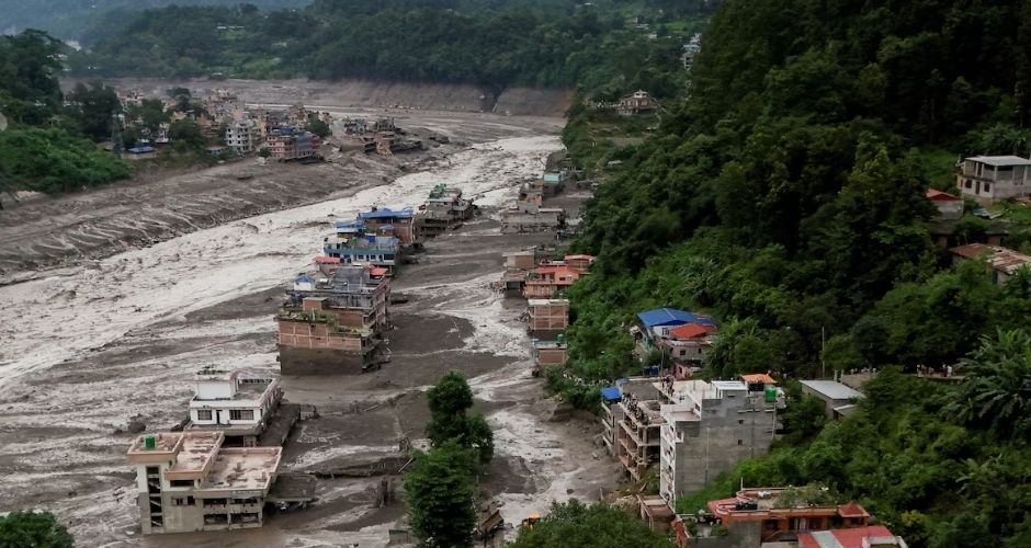 Fuentes oficiales confirmaron que el número de víctimas fatales en Nepal por la riada asciende a 669