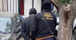 Detuvieron a un hombre sospechado de haber matado de un piedrazo a un vecino del barrio La República